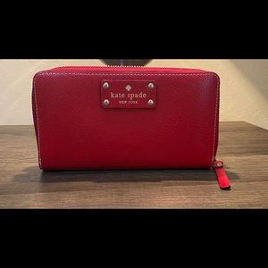 Kate Spade Zipper Wallet